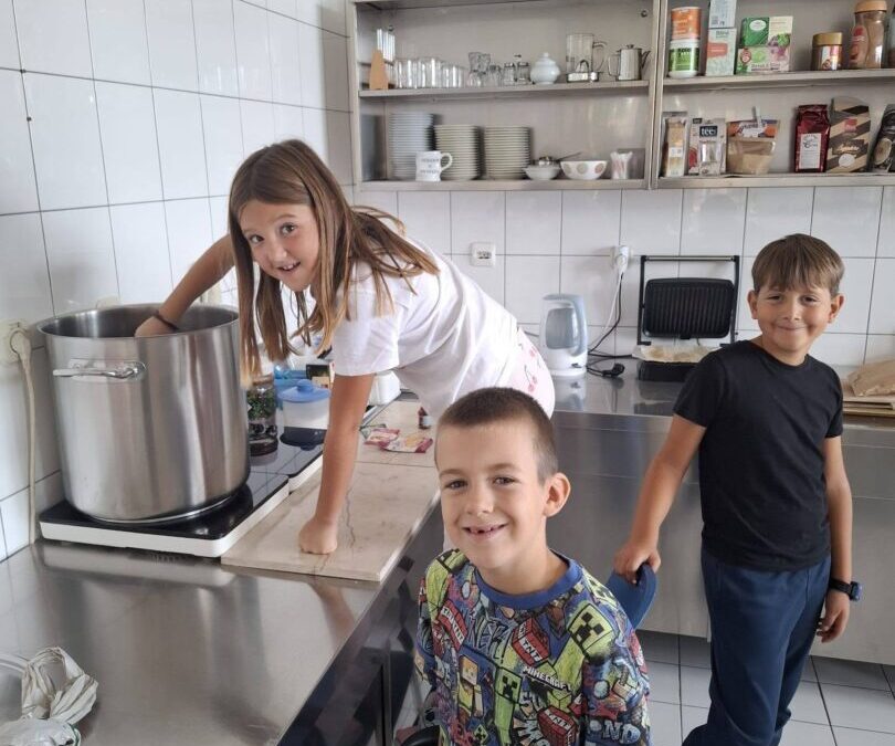 Priprema zimnice u školi